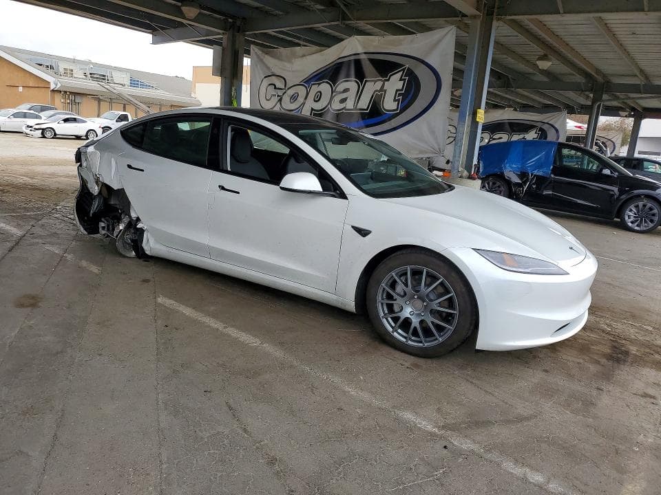 2025 TESLA MODEL 3 4