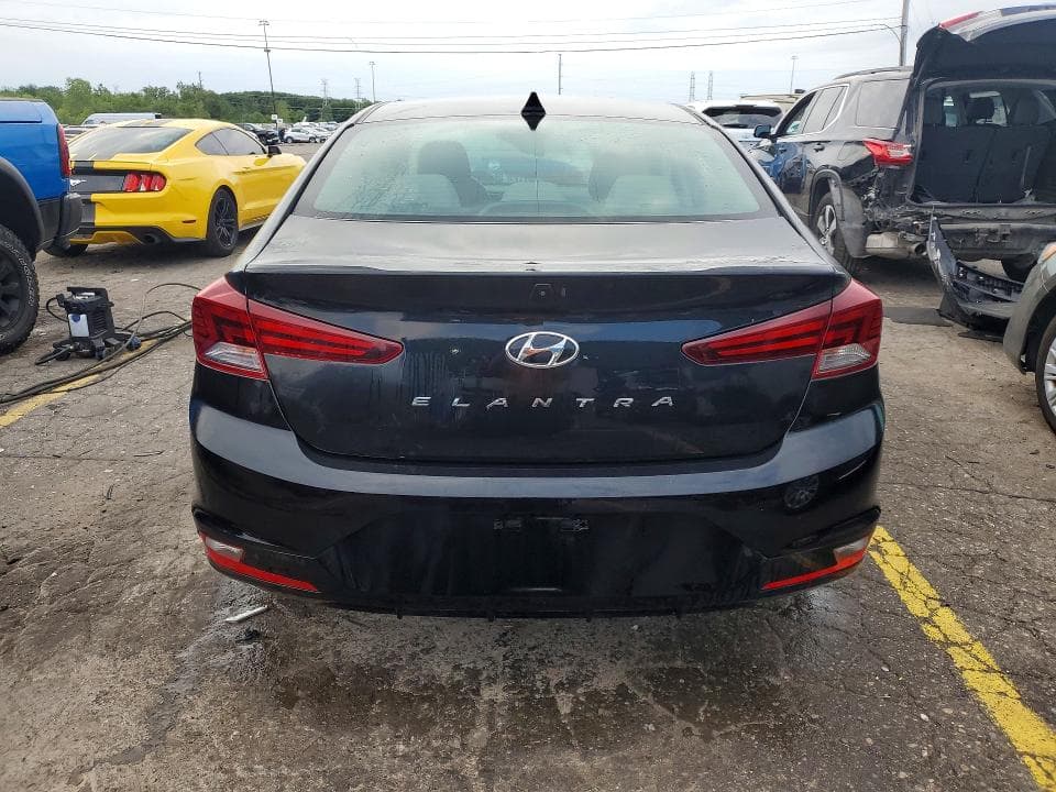 2020 HYUNDAI ELANTRA SEL 6