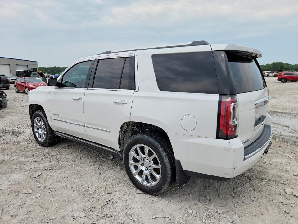 2017 GMC YUKON DENALI 2