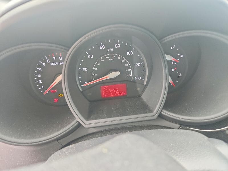 2017 KIA RIO 5-DOOR EX 9