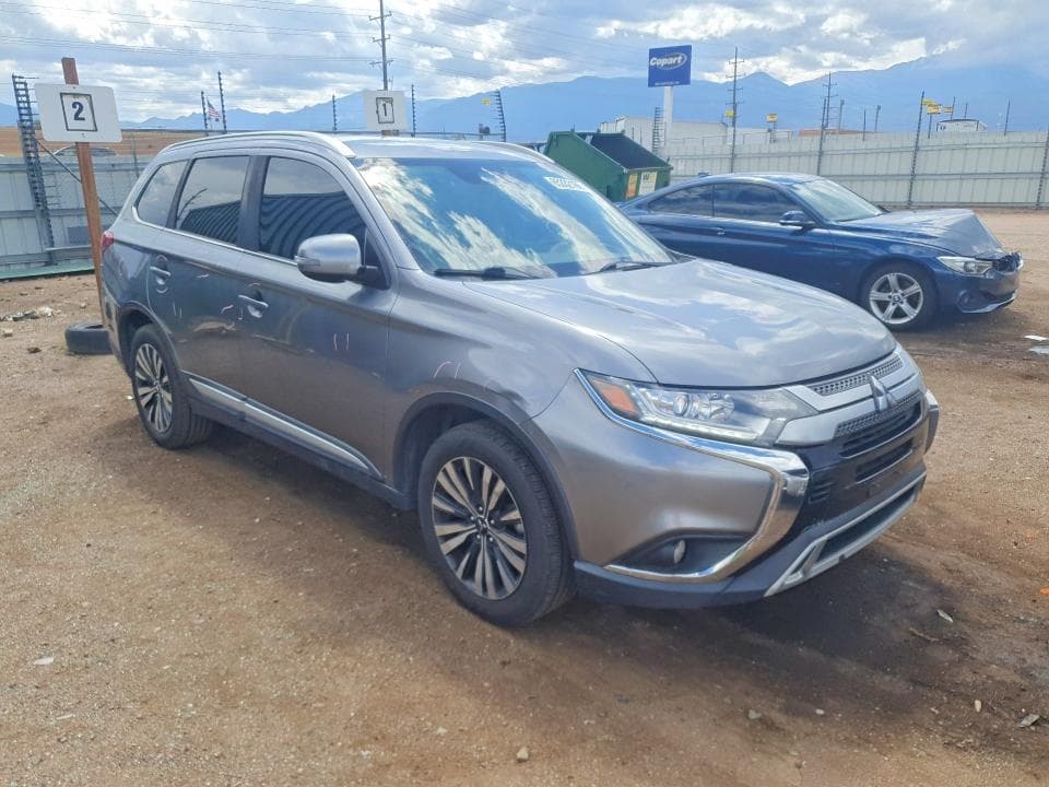 2020 MITSUBISHI OUTLANDER SE 4