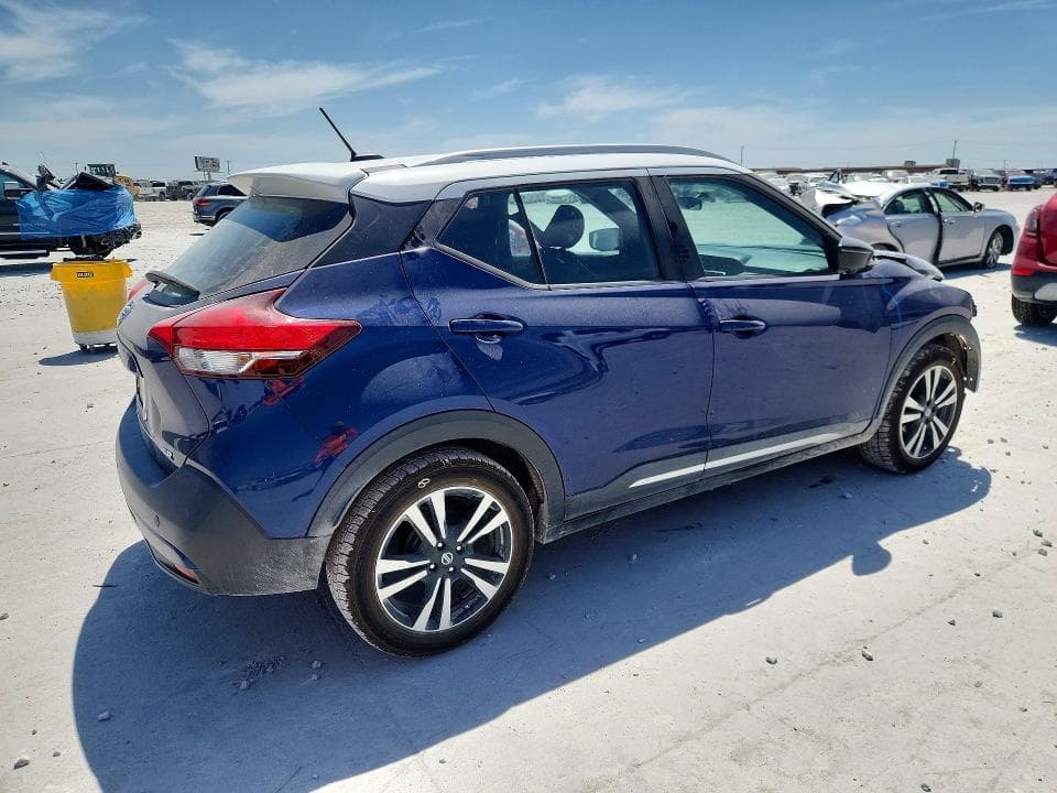2018 NISSAN KICKS S 3