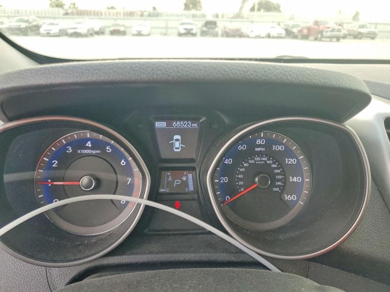 2017 HYUNDAI ELANTRA GT BASE 9