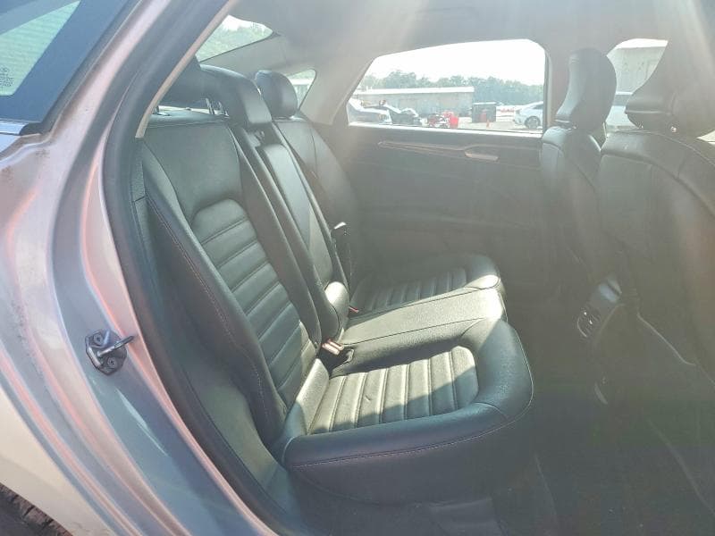 2018 FORD FUSION SE 10