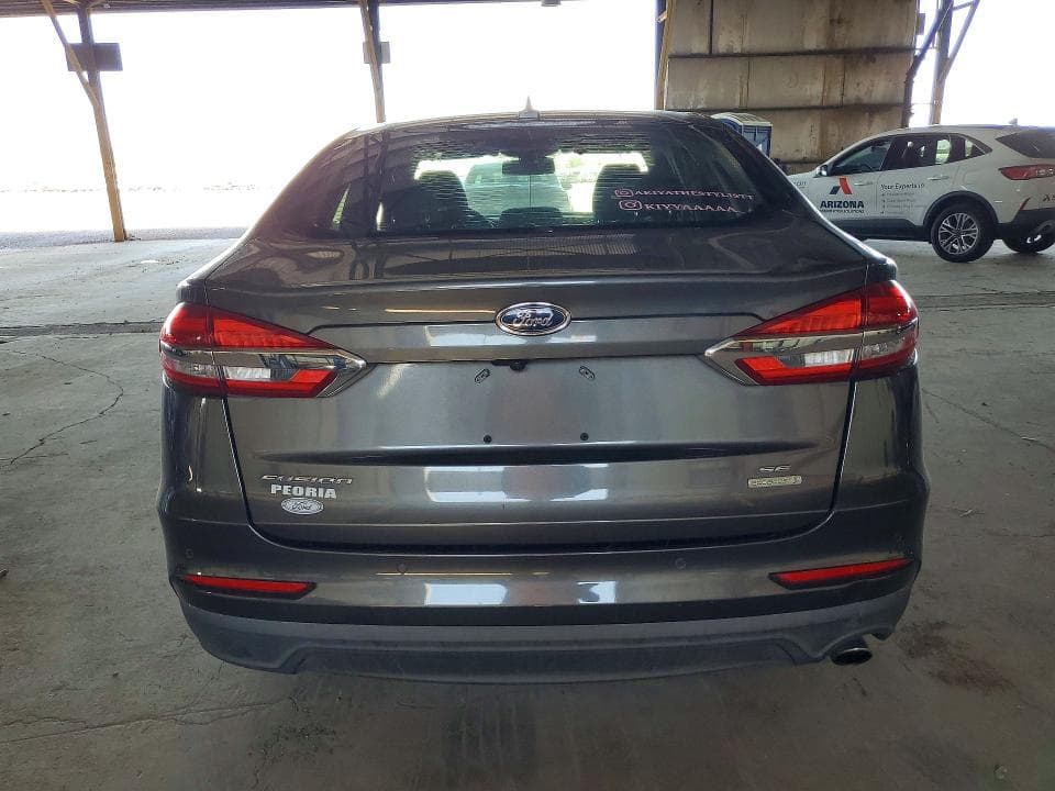 2019 FORD FUSION SE 6