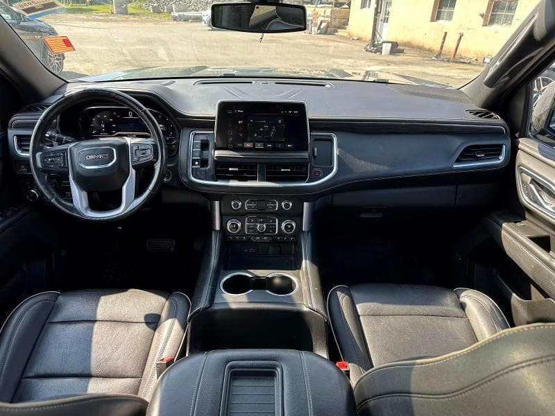 2022 GMC YUKON SLT 6