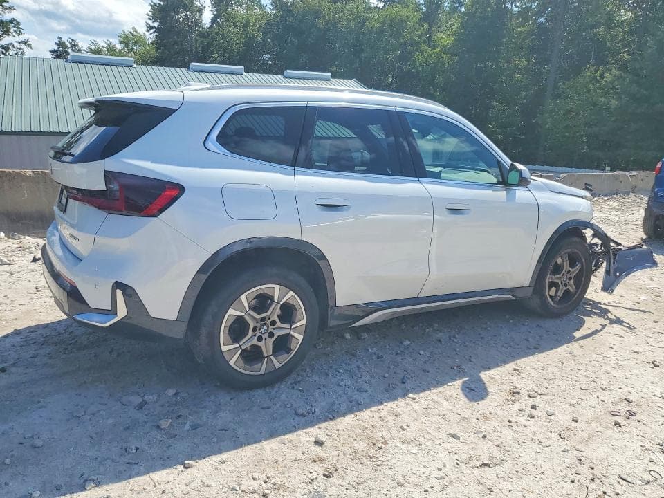 2023 BMW X1 XDRIVE28I 3