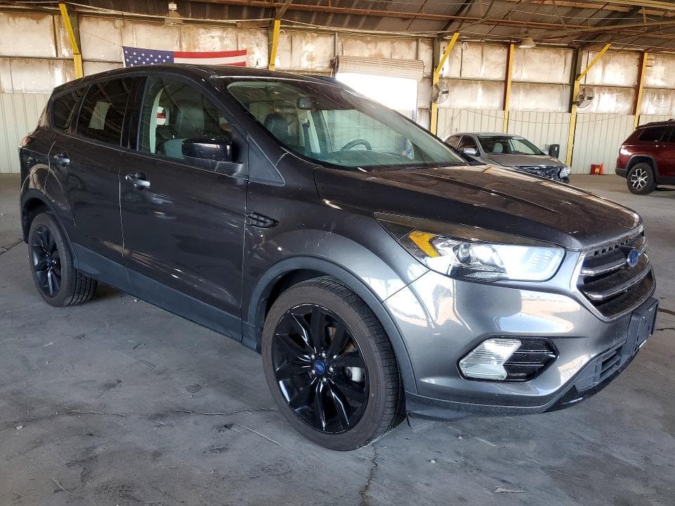 2018 FORD ESCAPE SE 4