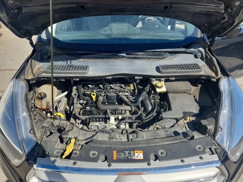 2019 FORD ESCAPE SE 11