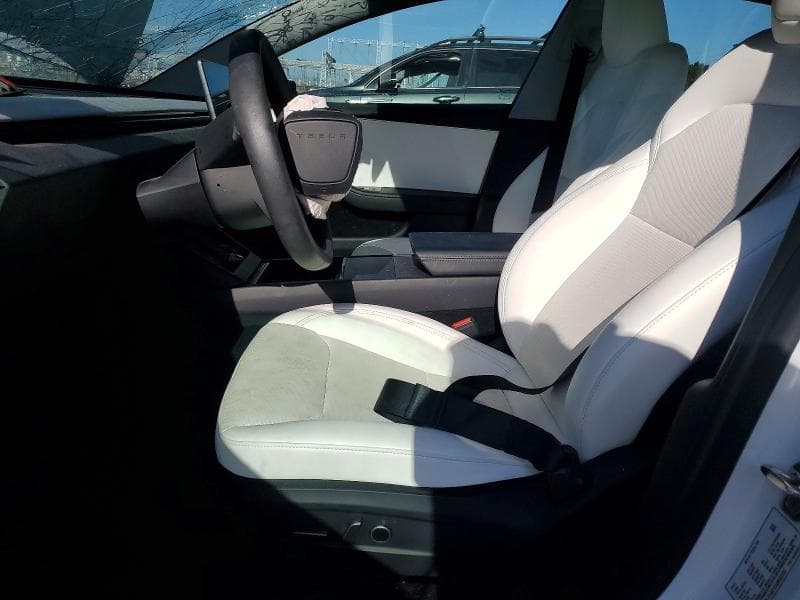 2024 TESLA MODEL 3 7