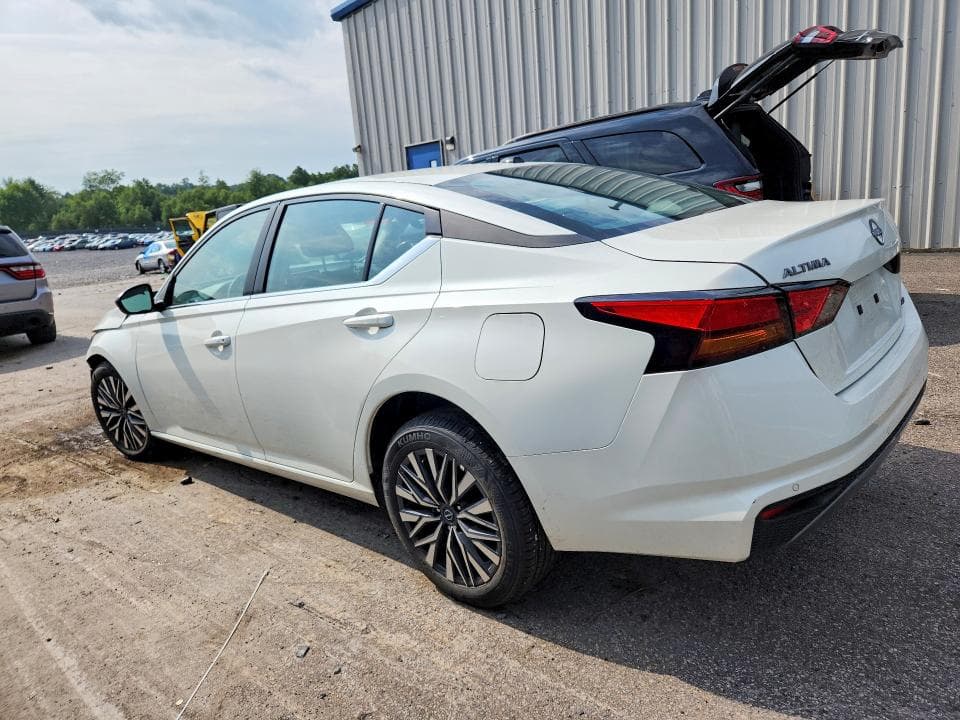 2026 NISSAN ALTIMA SV 2