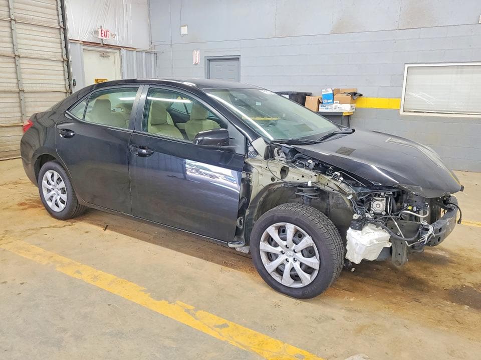 2018 TOYOTA COROLLA LE 4