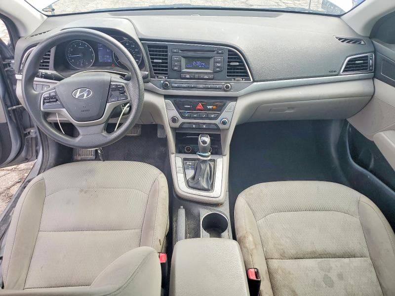 2017 HYUNDAI ELANTRA SE 8