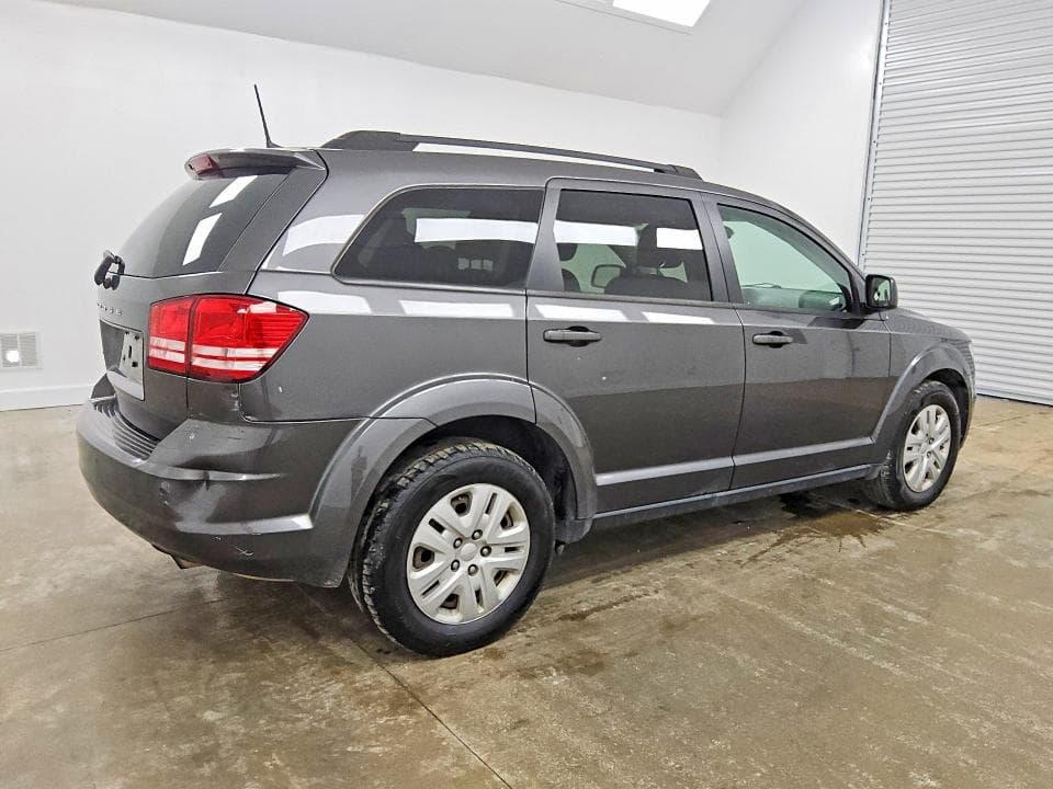 2020 DODGE JOURNEY SE 3