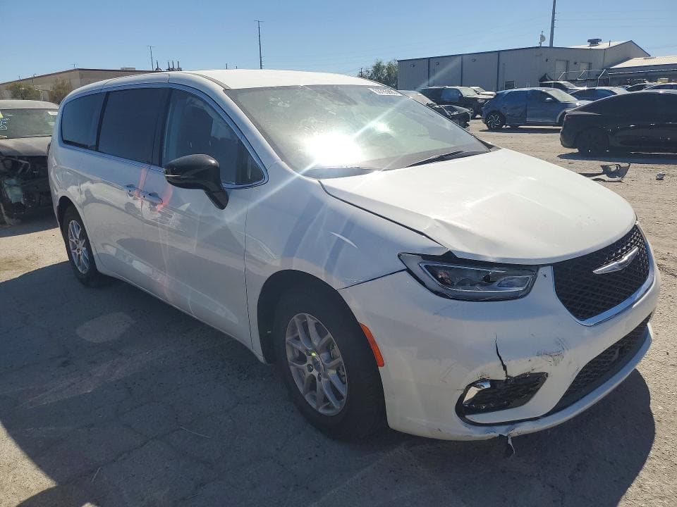2024 CHRYSLER PACIFICA TOURING L 4