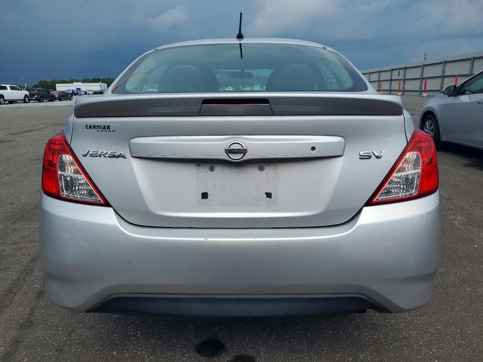 2017 NISSAN VERSA 1.6 SV 6