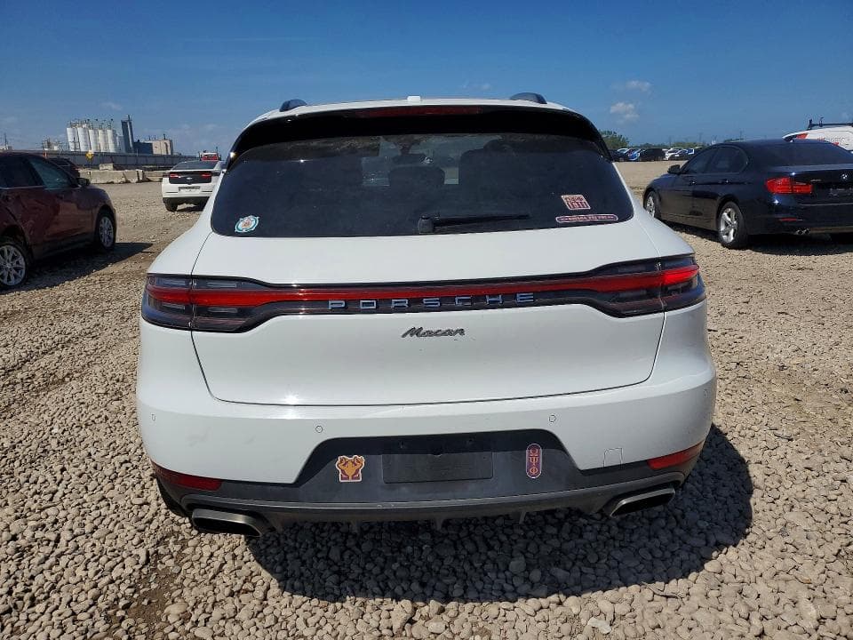 2021 PORSCHE MACAN 6