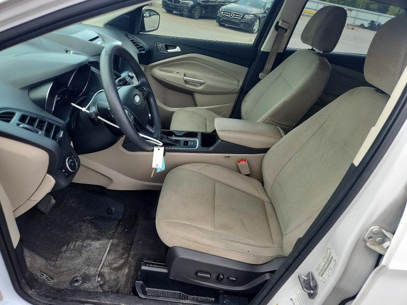 2017 FORD ESCAPE SE 7