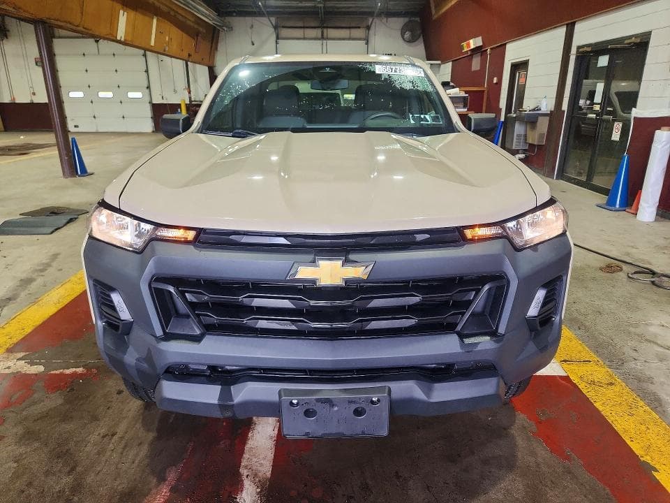 2024 CHEVROLET COLORADO 5