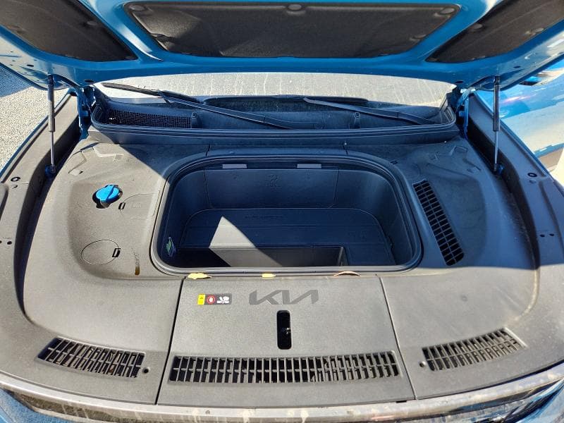 2026 KIA EV9 LAND 12