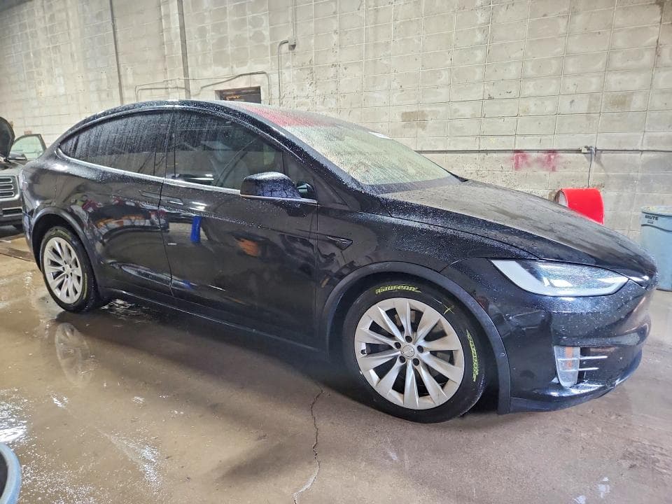 2018 TESLA MODEL X 4
