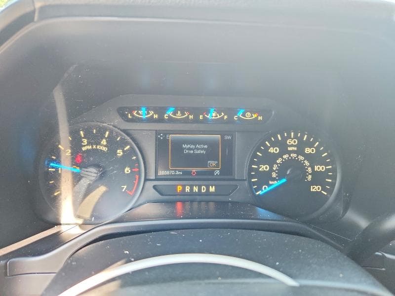 2017 FORD F150 SUPERCREW 9