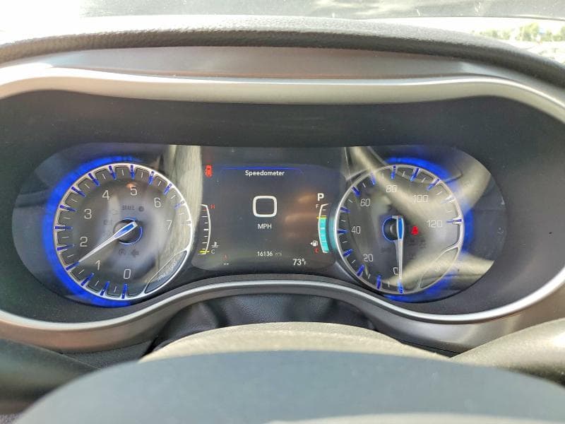 2025 CHRYSLER PACIFICA SELECT 9