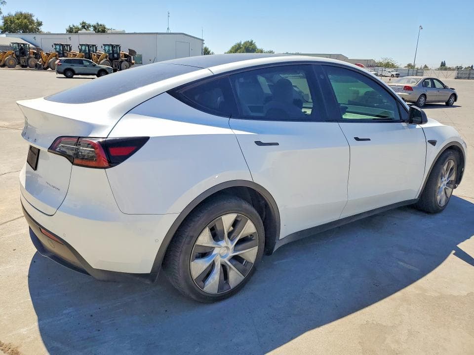 2021 TESLA MODEL Y 3