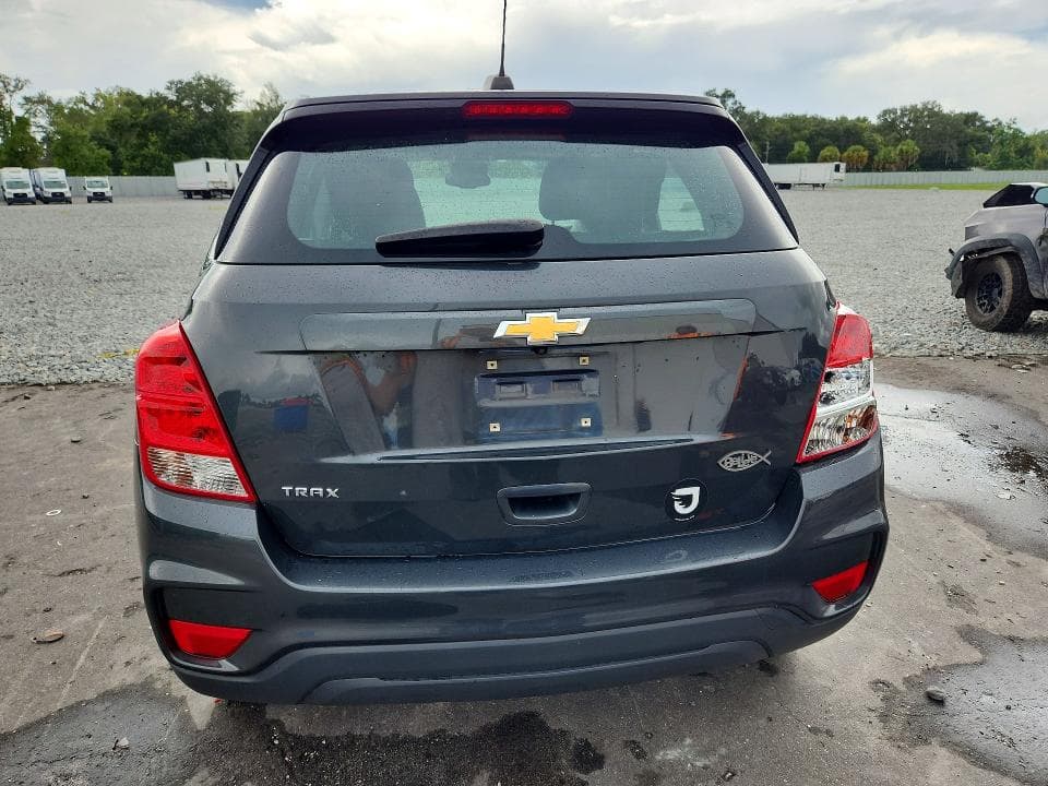 2019 CHEVROLET TRAX LS 6