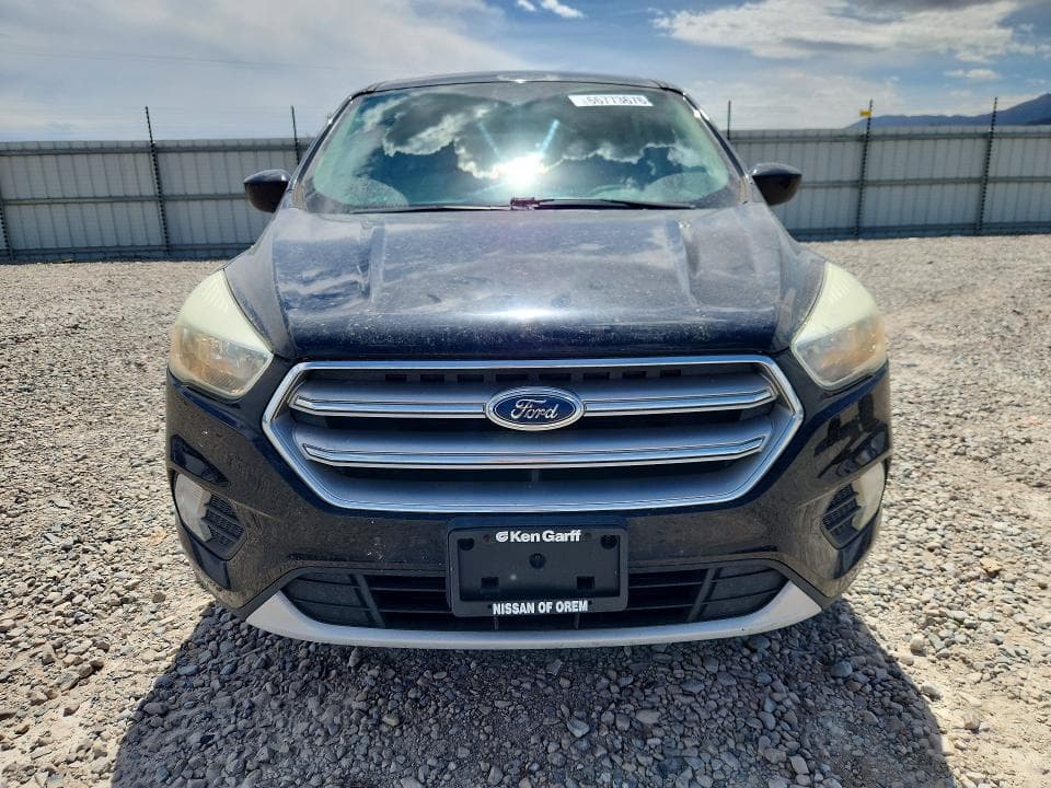 2017 FORD ESCAPE SE 5