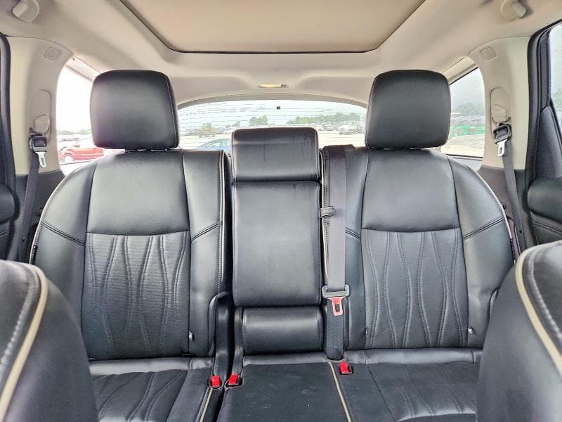 2019 INFINITI QX60 LUXE 10