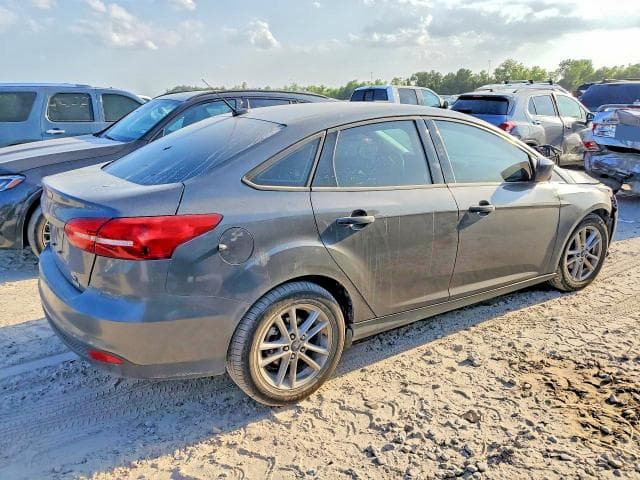 2018 FORD FOCUS SE 3