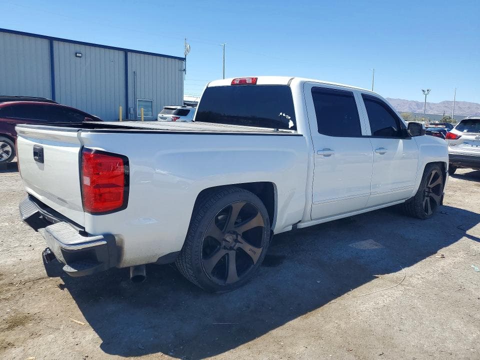 2018 CHEVROLET SILVERADO C1500 LT 3