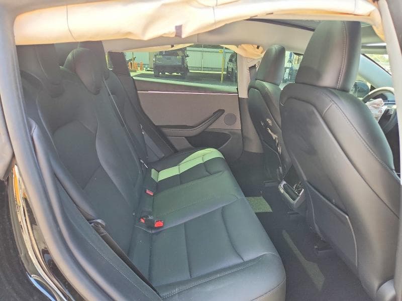 2025 TESLA MODEL 3 10