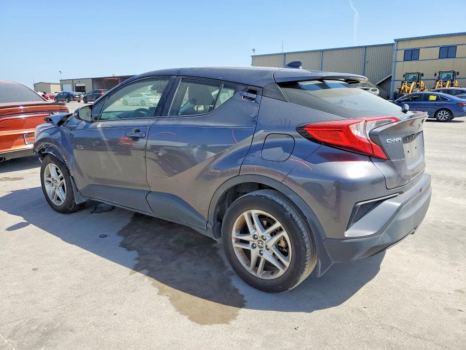 2021 TOYOTA C-HR LE 2