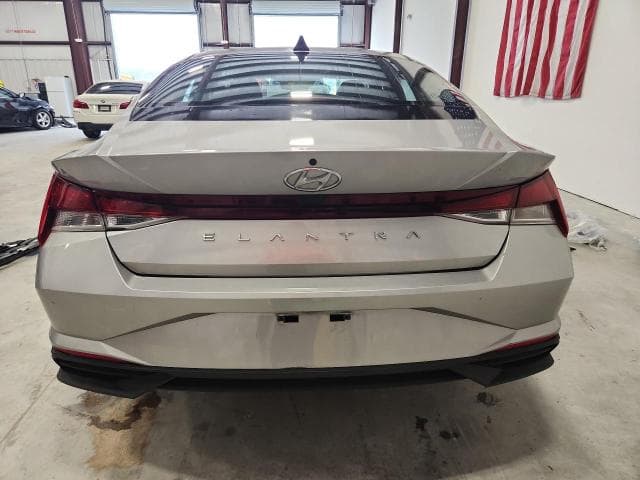 2021 HYUNDAI ELANTRA SE 6