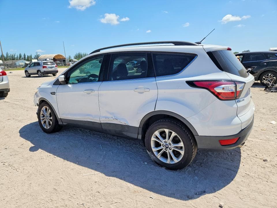 2018 FORD ESCAPE SE 2