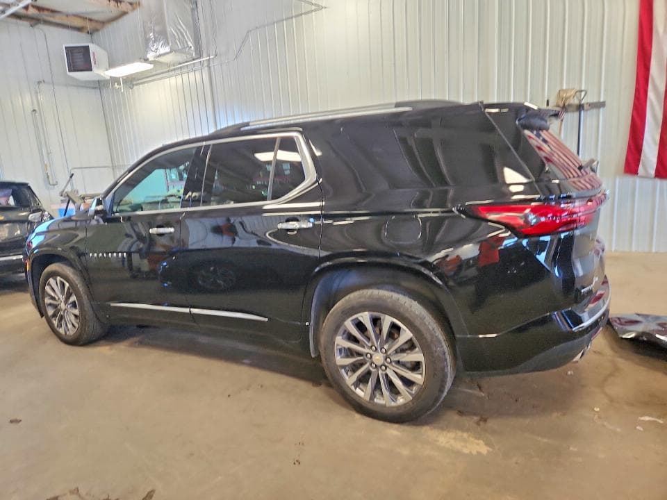 2023 CHEVROLET TRAVERSE PREMIER 2