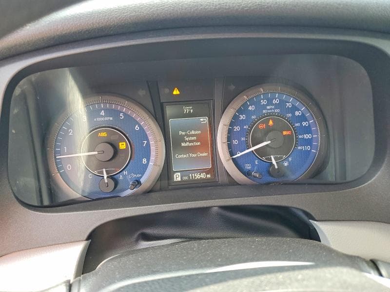 2020 TOYOTA SIENNA L 9