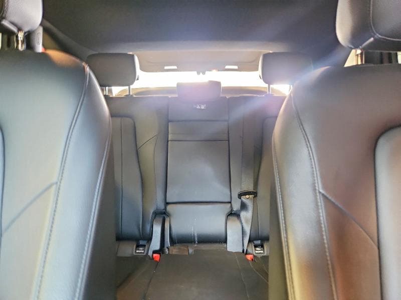 2021 MERCEDES-BENZ GLA 250 4MATIC 10