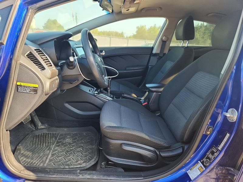 2017 KIA FORTE LX 7