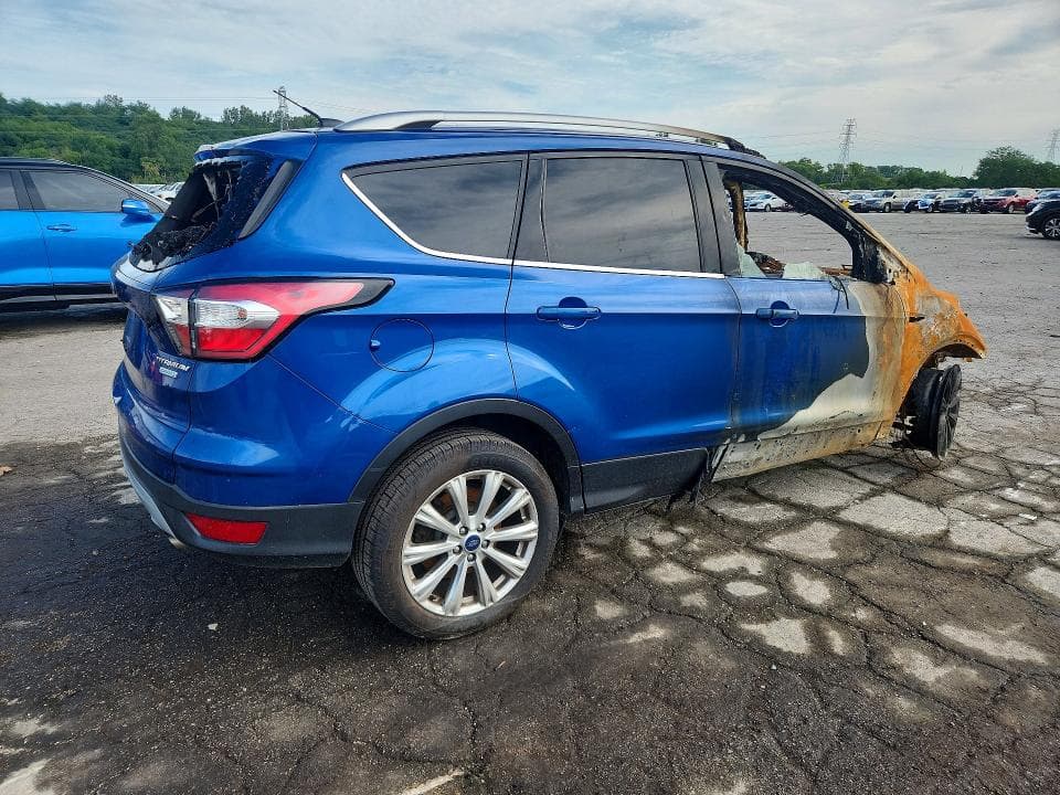 2017 FORD ESCAPE TITANIUM 3