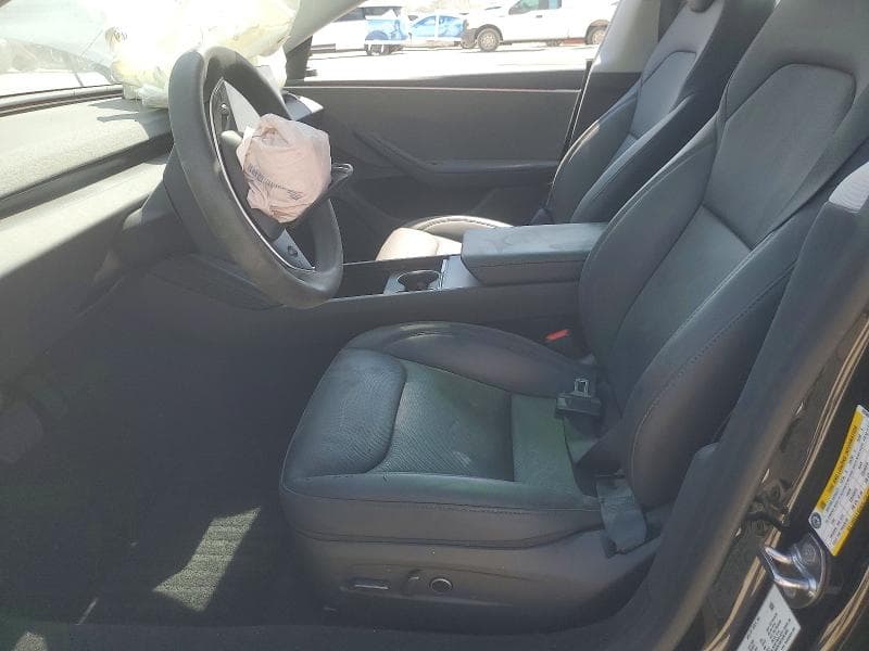 2025 TESLA MODEL 3 7