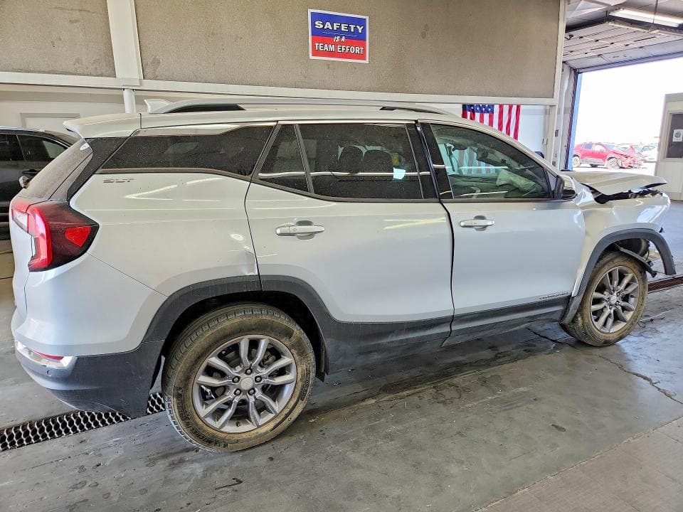 2022 GMC TERRAIN 3