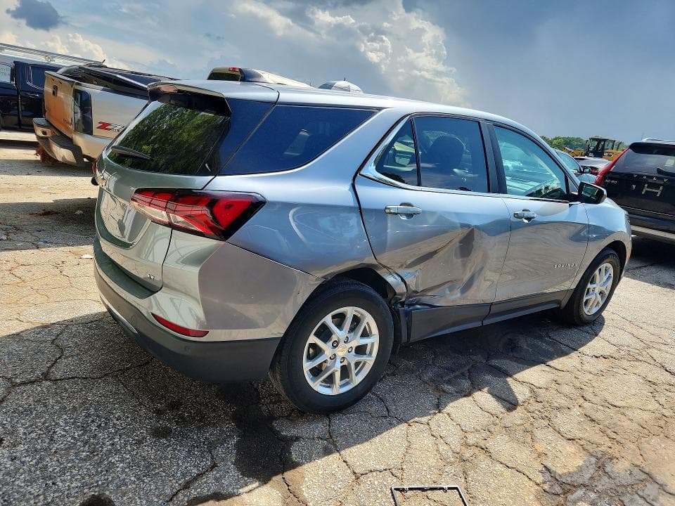 2024 CHEVROLET EQUINOX LT 3