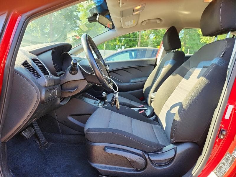 2017 KIA FORTE S 7
