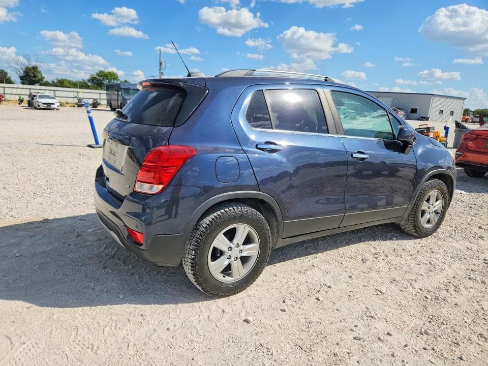 2019 CHEVROLET TRAX 1LT 3