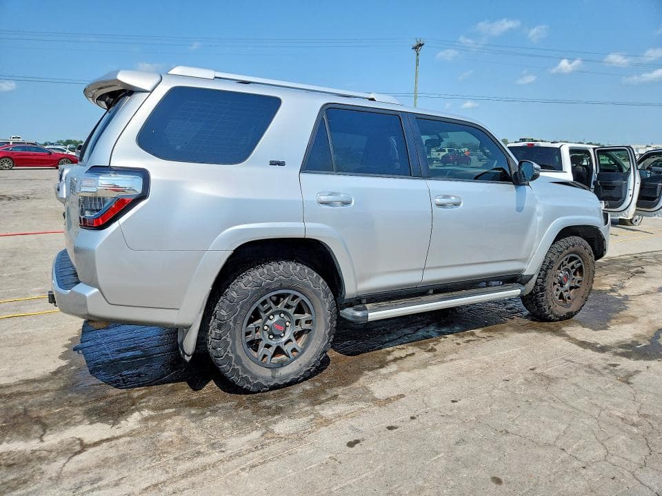 2018 TOYOTA 4RUNNER SR5 PREMIUM 3