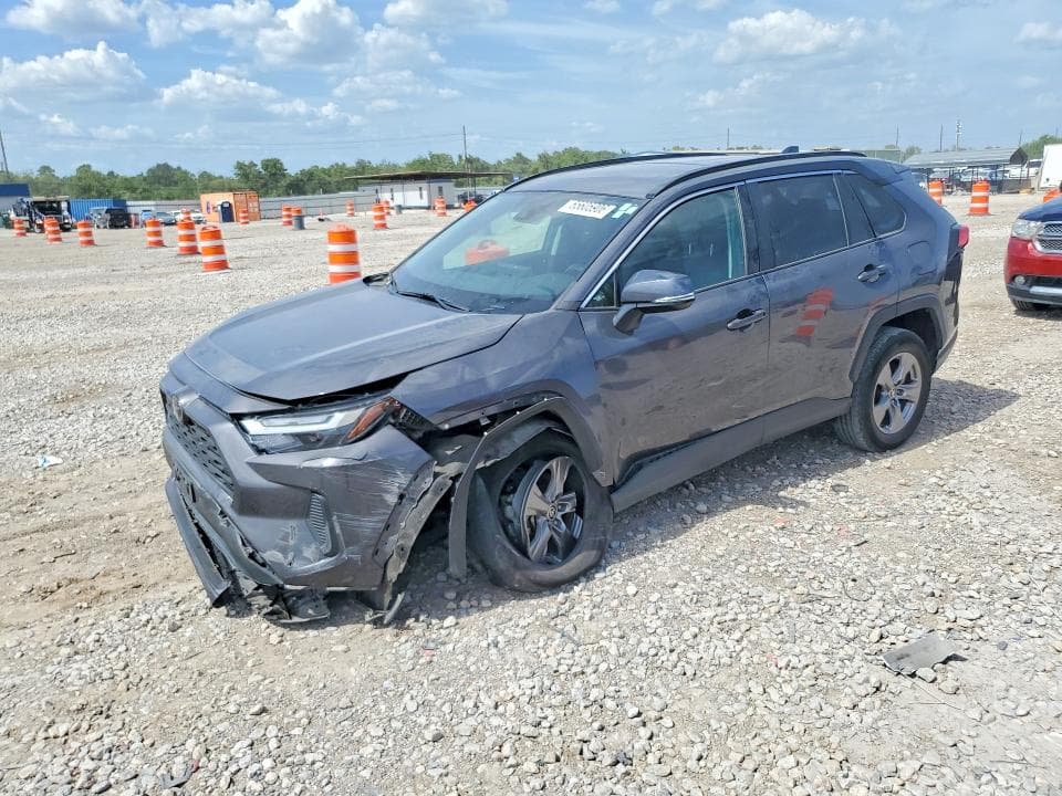 2024 TOYOTA RAV4 XLE - 1
