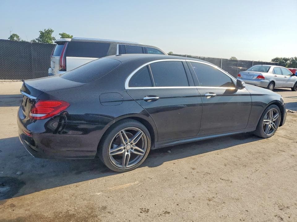 2017 MERCEDES-BENZ E 300 3